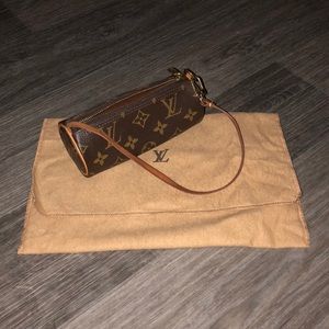 ✨Authentic Monogram Trousse Papillon Pouch✨